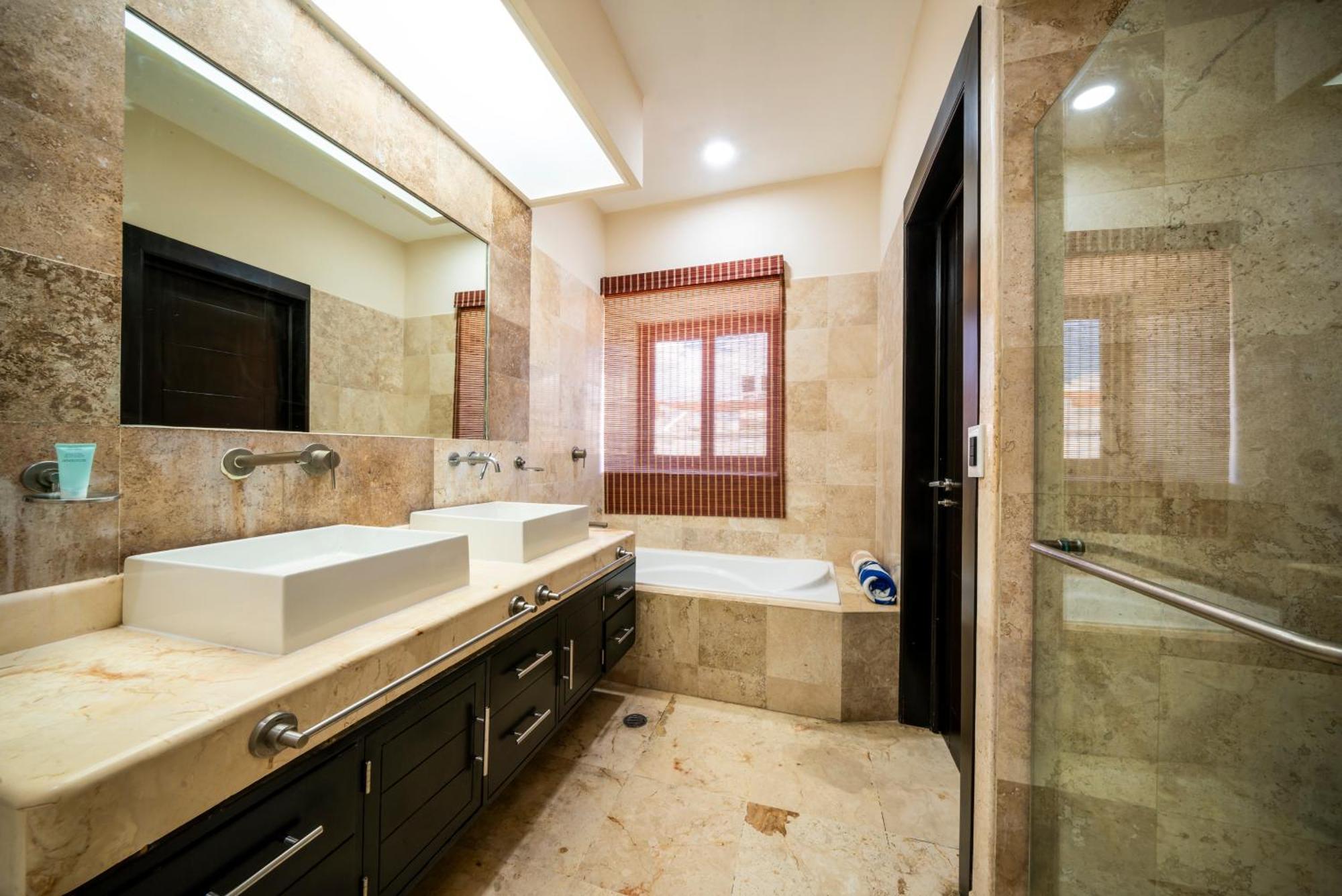 Beachfront 1 Bedroom Condo - El Faro, Surf 407 Playa del Carmen Zewnętrze zdjęcie